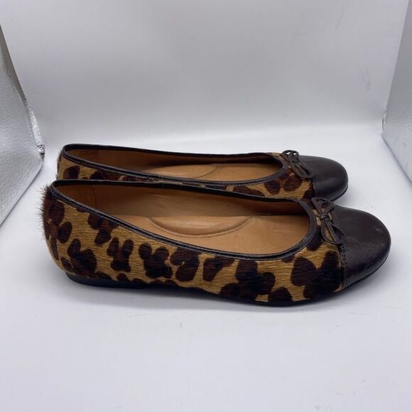 Nurture Leopard Print Calf Hair Leather Flats Size 7M - Picture 1 of 13